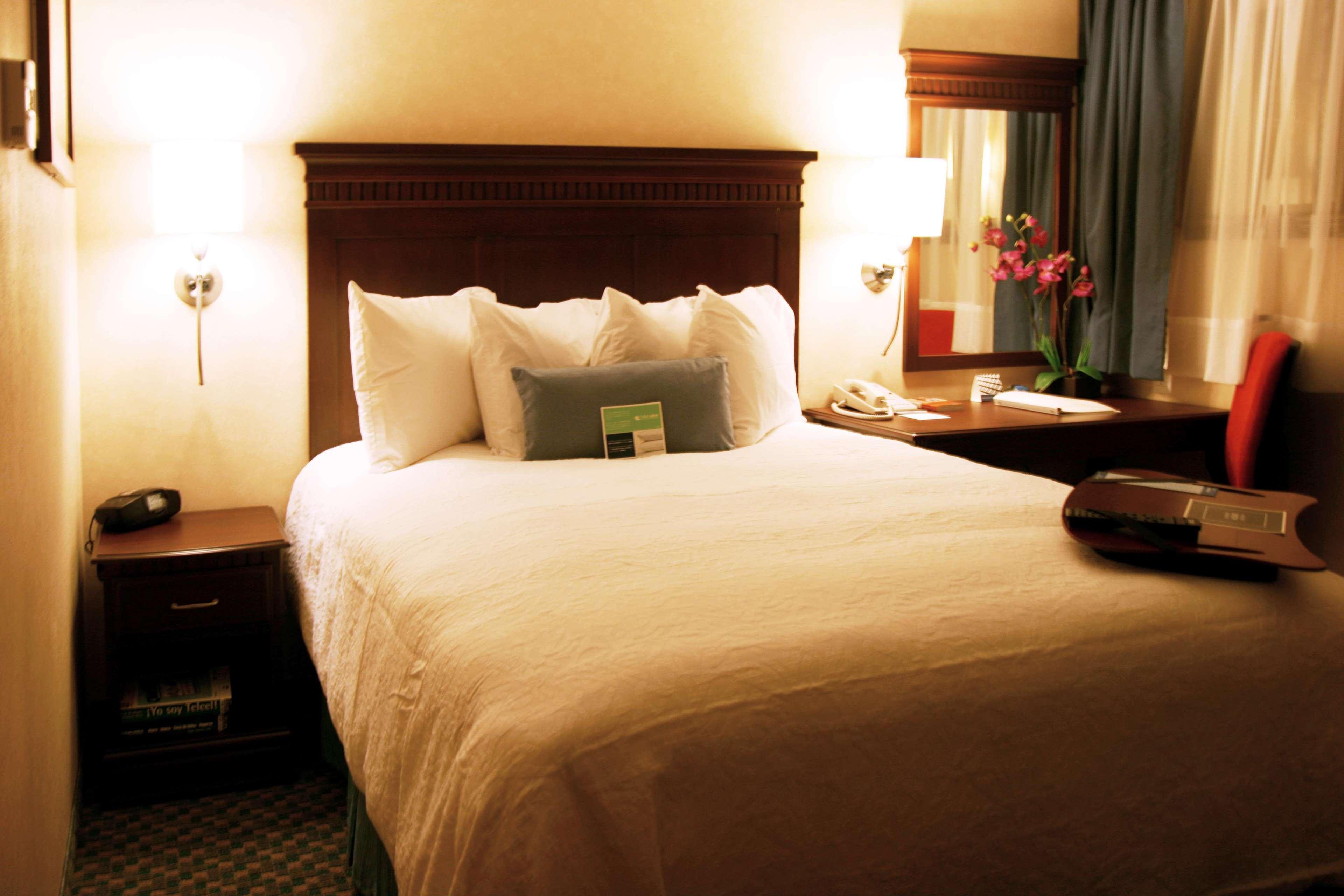 Hampton Inn & Suites Mexico City - Centro Historico Zimmer foto